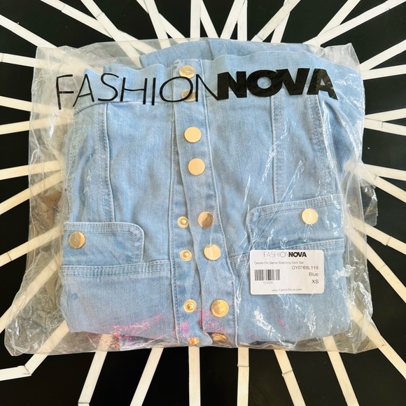 Fashion Nova Denim on Denim Matching Blue Skirt Set - Picture 16 of 16